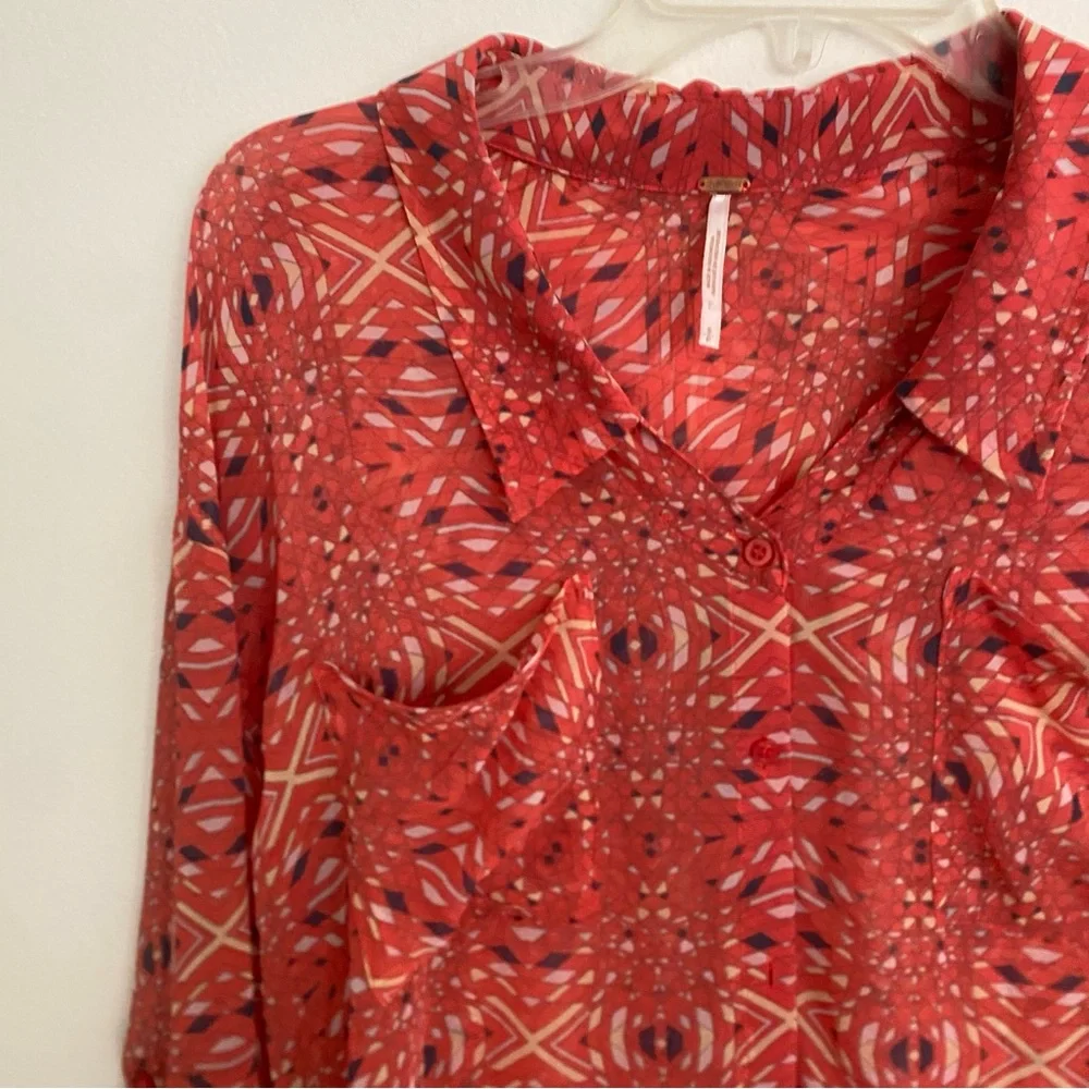 FREE PEOPLE EASYRIDER SHEER GEOMETRIC PRINT  LONG SLEEVE BUTTON DOWN SHIRT SMALL